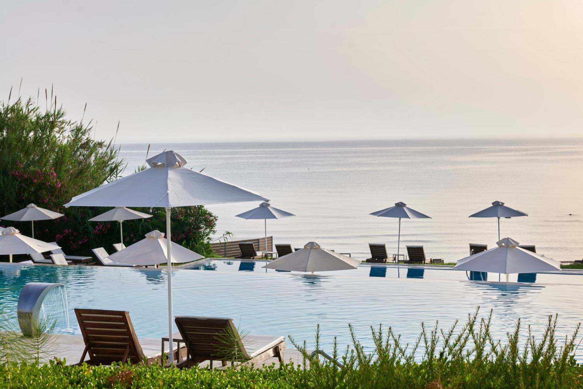 טרגקי Atlantica Eleon Grand Resort מראה חיצוני תמונה