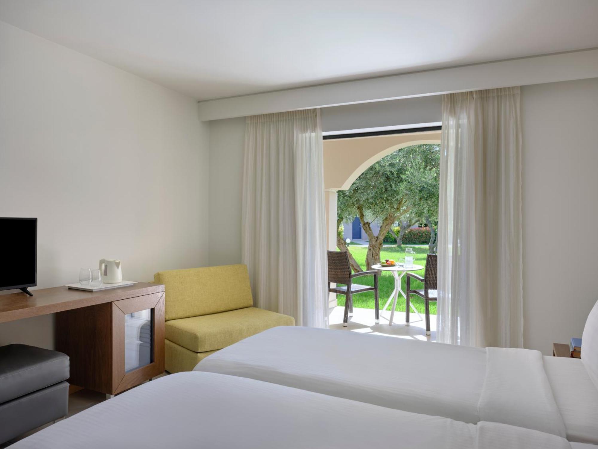 טרגקי Atlantica Eleon Grand Resort מראה חיצוני תמונה
