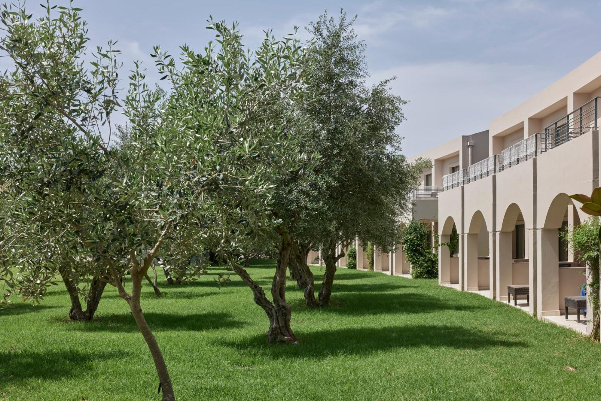 טרגקי Atlantica Eleon Grand Resort מראה חיצוני תמונה